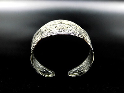 Bracelet manchette en...