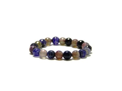 Bracelet en pierre...