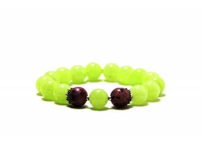 Bracelet en pierre...