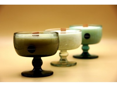 Bougie parfumée sur pieds...