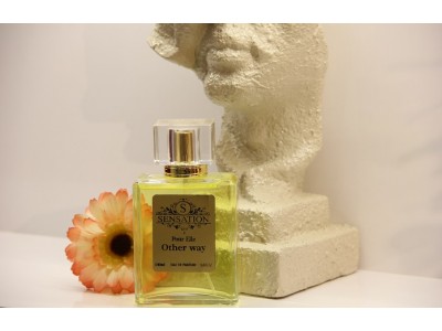 Eau de parfum "Other Way"