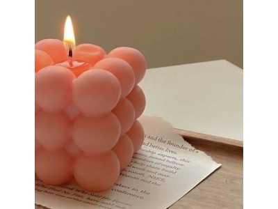 Bougie parfumée artisanale forme Bubble